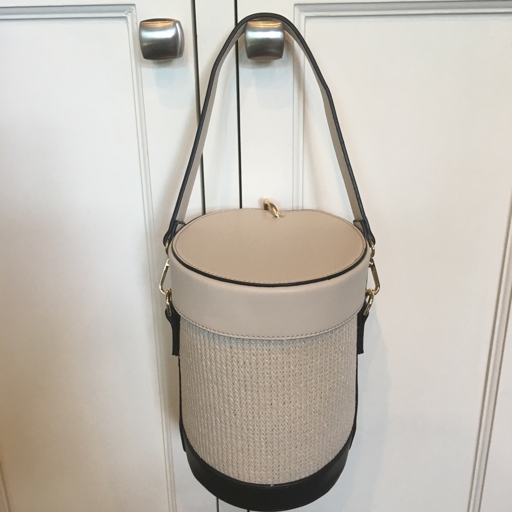 Isabelle Vegan cylinder straw bag black beige NWT